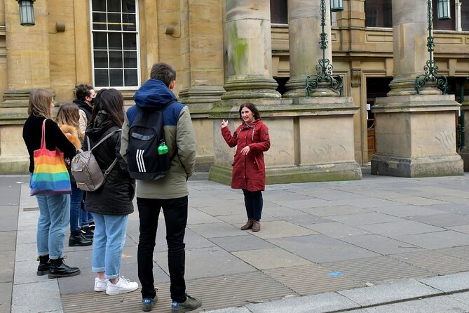 1.5 Hour Explore Newcastle Walking Tour - Newcastle Castle Grounds: Black Gate, Castle Keep, and Hadrian’s Wall Origins