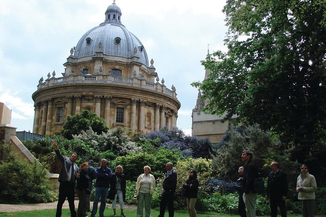 1.5-hour Oxford City and University Walking Tour - Meeting at Trinity College, then getting your bearings fast