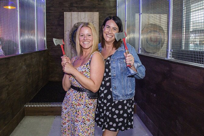 1 hour Private Axe Throwing Experience in Eastbourne - The on-site bar afterward, a smart way to keep the evening going