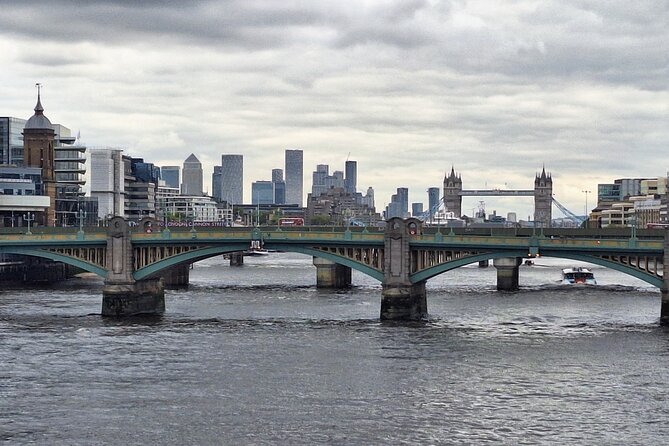 2 Hour Big Ben to Borough Market Walking Tour - City of London views, St Paul’s dome cues, and free Tate Modern