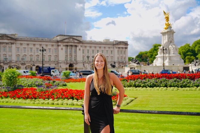 2-Hour Breathtaking London Photoshoot - London Weather Reality: Dress for Cold and Motion