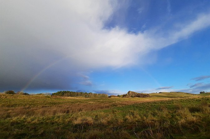 2 Hour Guided Tour of Hadrian's Wall - The views are part of the lesson, not a side perk