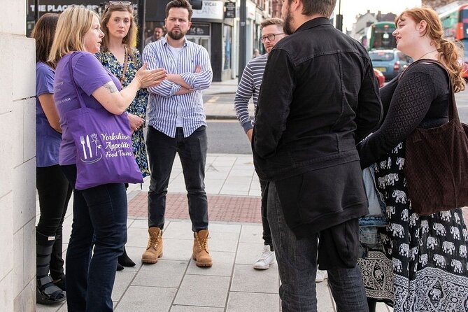 3-Hour Indian Food Tasting around Leeds - Group size, what the small cap changes for you