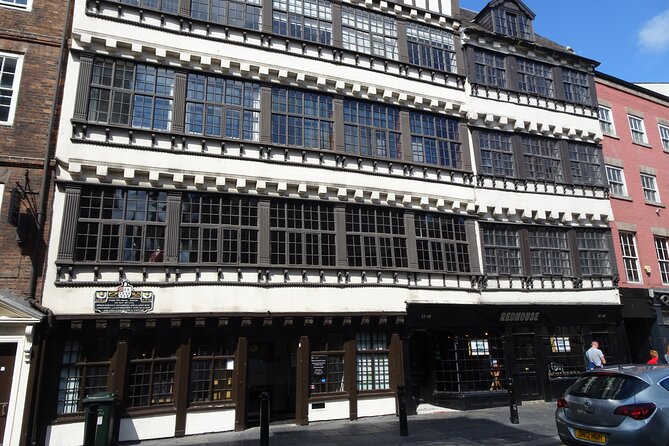 3 Hour Walking Tour through Newcastle upon Tyne - Newcastle Castle and the Long River Logic: St Nicholas Cathedral, Black Gate, and Steps