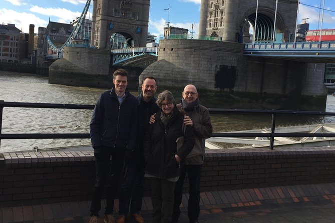 4 hour London Private Tour, with your own Black Cab Tour Guide - Houses of Parliament: where UK power debates law