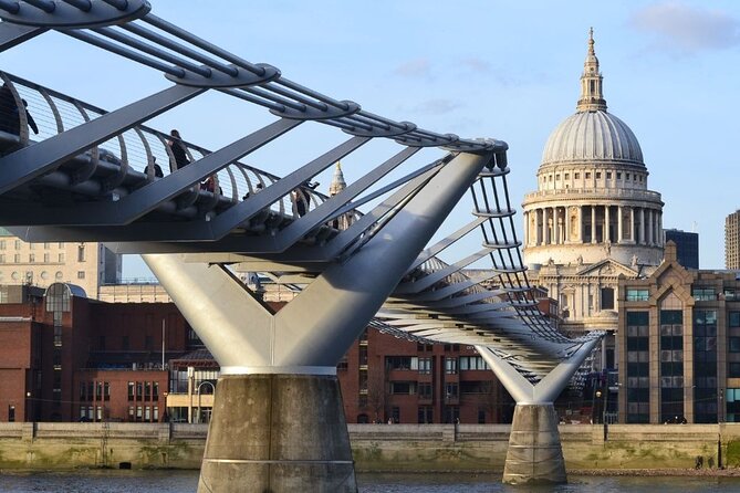 4-Hour Private Guided Tour of London on a Classic Itinerary - Covent Garden in 30 minutes: markets, churches, and places to wander