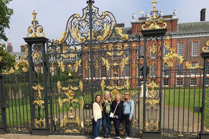6 hour London Private Tour, with your own Black Cab Tour Guide - Kensington Palace and St James’s Palace: The Royal Nursery to Royal Offices