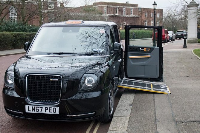 6 hour London Private Tour, with your own Black Cab Tour Guide - Tower of London and Tower Bridge: Crown Jewels and That Bridge Legend