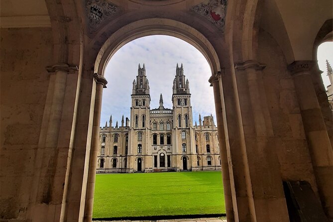90 Minute Classic Walking Tour of Oxford - Key things I’d watch for before you book