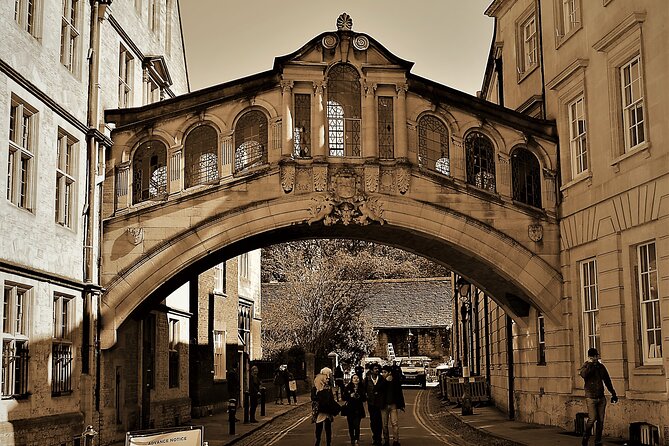 90 Minute Classic Walking Tour of Oxford - Price and value, given you’re paying for attention