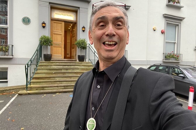 A Beatles London taxi tour and sightseeing experience - Abbey Road Studios and the zebra crossing that became a landmark