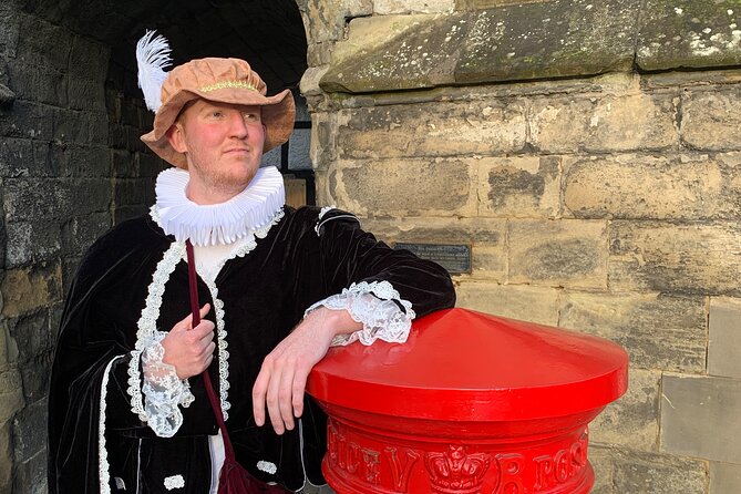 A Historical tour of Warwick with Queen Elizabeth's Secret Lover - Stop 5: The Lord Leycester, a landmark tied to Warwick’s story