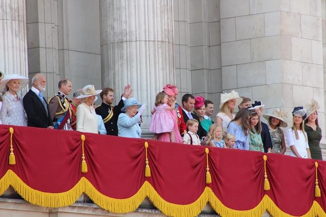 A Royal London Private Taxi Tour - Why a Royal London black cab tour fits real life
