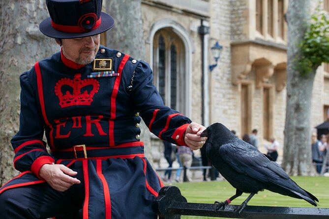 Admission Ticket to The Tower of London & Crown Jewels Exhibition - Yeoman Warders and Beefeater tours, adding stories to the self-guided day