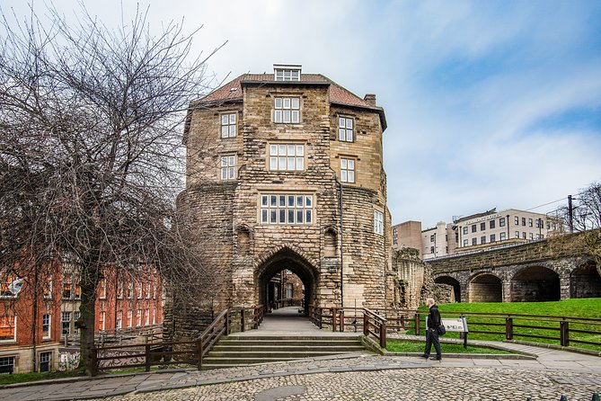 Annual Admission Newcastle Castle Ticket - Entering Newcastle Castle: the two-building experience (Castle Keep plus Black Gate)