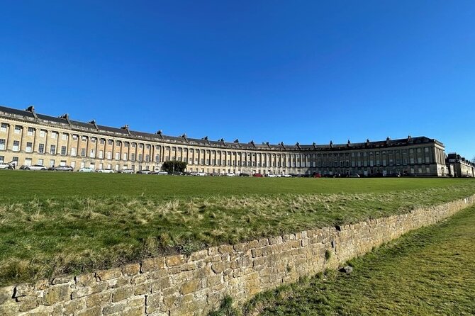 BATH: 2-Hour Bath Walking Tour of Bridgerton Filming Locations - Abbey Churchyard: Bath Abbey, Roman Baths, and the tone-setter