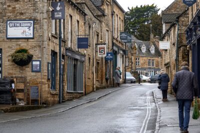 Bath and Cotswold Village Private Car Tour from London