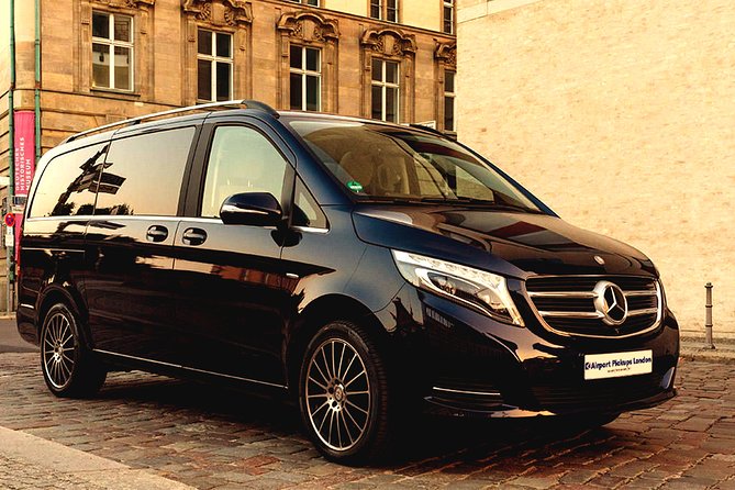 Bath to Heathrow Airport private airport transfer - Inside the vehicle: comfort, temperature, and what fits