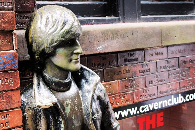 Beatles Maniacs Private Exclusive Experience with Guide - Key highlights you will feel on the day