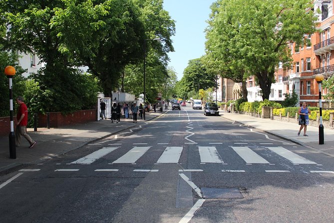 Beatles Tour of London by Private Black Taxi - Why a Black Cab Beatles Tour Makes London Make Sense