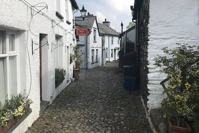 Beatrix Potter: Morning Half Day with an Expert Guide - includes entrance fees - Hawkshead, a Medieval Village Stop with William Heelis Links
