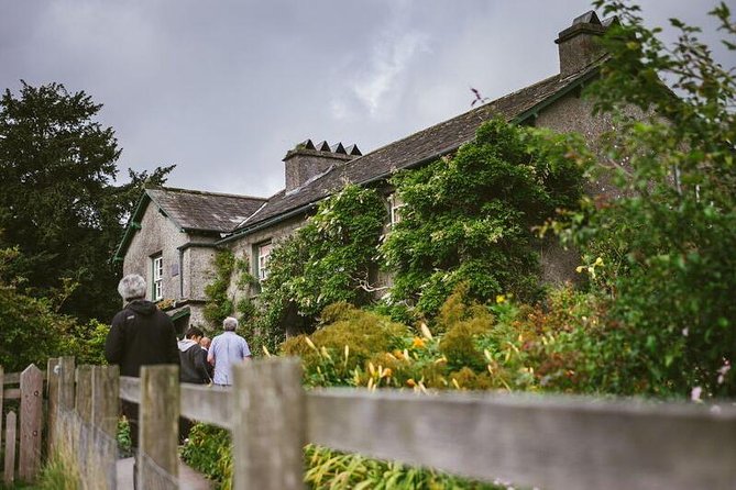 Beatrix Potter's Half Day Lake District Tour Including Lake Cruise - Starting in Windermere, Then Getting Out of Town