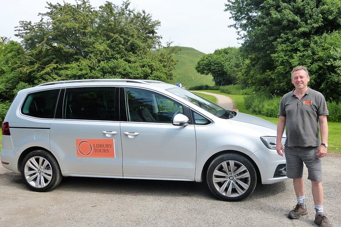 Bespoke private tours of Stonehenge and Avebury by car with local guide - Salisbury Museum as an optional add-on, if you have the energy