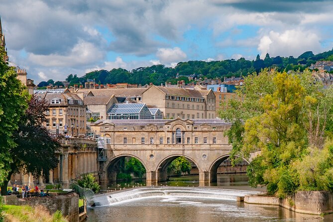 Best of Bath Walking Tours - Georgian Tour - Pulteney Bridge and the Guildhall Market for street-level texture