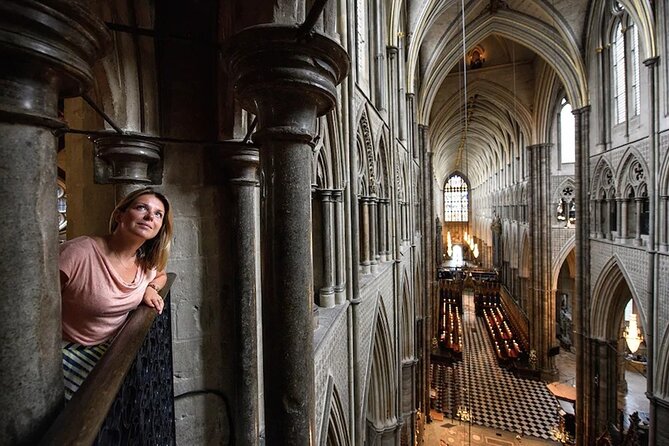 Best of Westminster Abbey with Upper Gallery & Buckingham Palace - Bonus anchor: Magna Carta viewing (1215) as a reality check