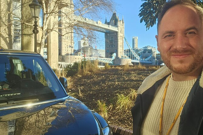 Billy's Black Cab Tour of London - Why a private black cab tour beats a bus loop