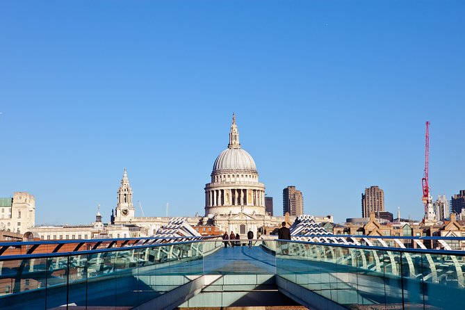 Black Taxi Tour of London: Classic Sightseeing Bespoke & Fun - Buckingham Palace: Exterior Photos Plus Palace Context