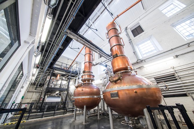 Bombay Sapphire Gin Distillery Tour and Cocktail - The distilling process: rare vapor infusion, explained for real people