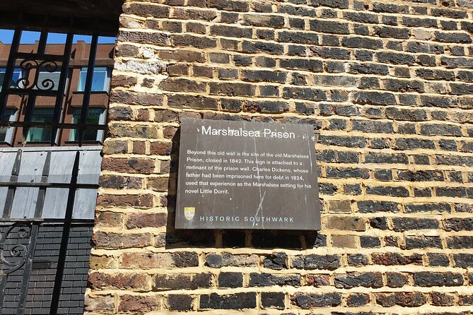 Booze, Brothels & The Bard: A Walking Tour of London's Bawdy Borough - Stop 3: The Hop Exchange and Southwark’s beer trade