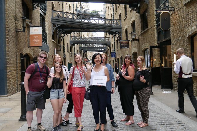 Bridget Jones Walking Tour of Locations - Royal Courts of Justice, plus a very specific zebra crossing moment