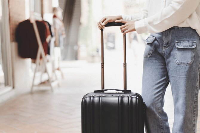 Bristol Luggage Storage - Insurance and mobile ticket: less guesswork during your day