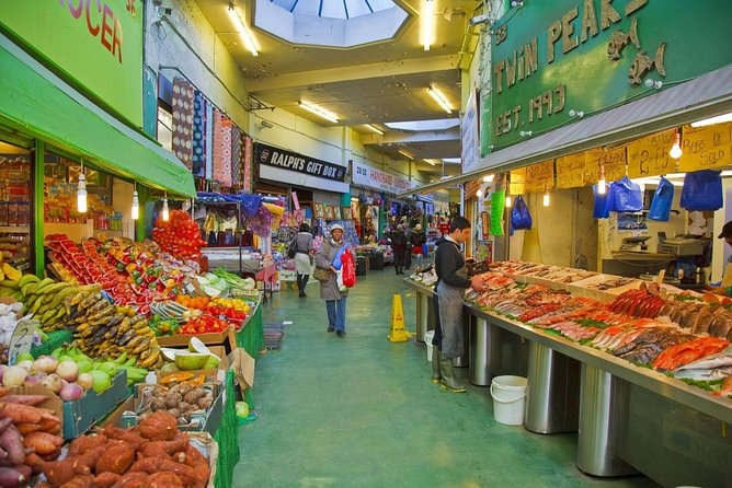 Brixton Market Tour with African and Caribbean Cuisine - First bite, first lesson: what this Brixton tour is really about
