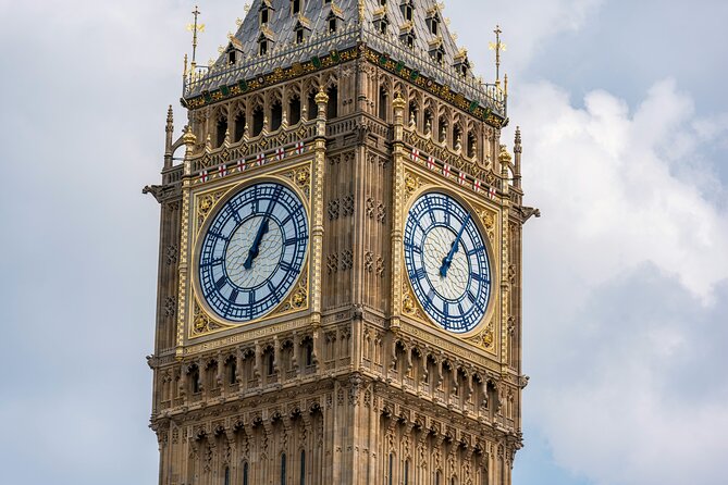 Buckingham Palace, Change the Guard & Crown Jewels Tour - Westminster Area Stop: Big Ben, Parliament, Thames, London Eye Photo Stops