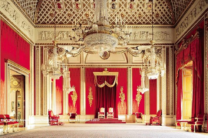 Buckingham Palace Entrance Ticket & British Royalty Guided Tour - What the 2.5 hours feels like in real life