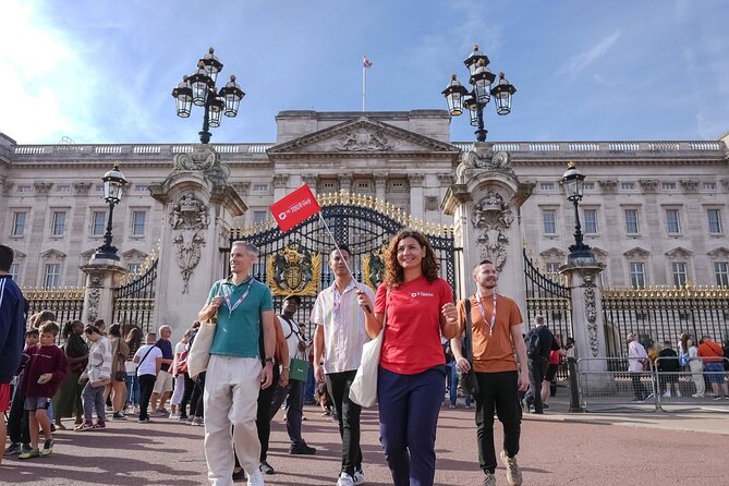 Buckingham Palace: Walking Tour with Entry & Audio Guide - Key highlights to know before you go
