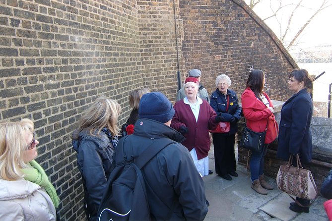 Call the Midwife Location Tour in Chatham - Who should book this tour, and who might prefer something else