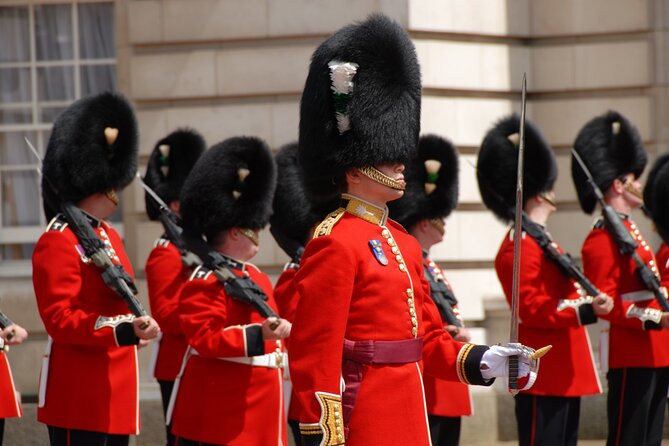 Changing of the Guard at Buckingham Palace Experience - Royal sights on the walk: St James’s Palace and Clarence House