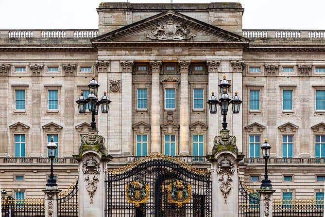 Changing of the Guard Walking Tour - St James’s Palace Exterior: Old Site, Still Official Royal Residence
