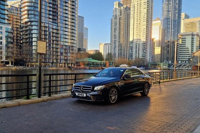 Chauffeur limo Services Heathrow Airport To/From anyLondon Hotel - Inside the Mercedes: Wi-Fi, comfort, and what your luggage situation should be