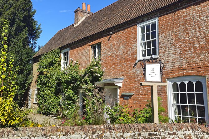 Chawton and Jane Austen Tour - Chawton village walk, where Austen’s streets still feel lived-in