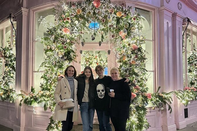 Christmas Lights and Markets London Taxi Tour - FAQ