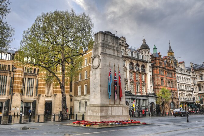 Churchill War Rooms & Wartime London Walk - Exclusive Guided Tour - Meeting at Parliament Square: the story starts before you move