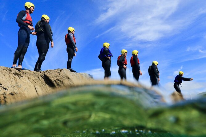 Coasteering - Tides and weather: why they matter here