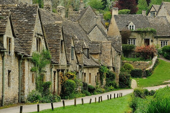 Cotswold Village Private Day Trip from Bath - How the 7 to 9 Hour Timing Really Plays Out