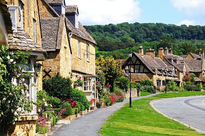 Cotswolds Hidden Gems Tour by Coach from Oxford - Price and What You Get for $110.08