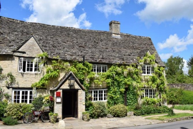 Cotswolds Villages Full-Day Small-Group Tour from Oxford - Burford: the Gateway to the Cotswolds and an iconic church
